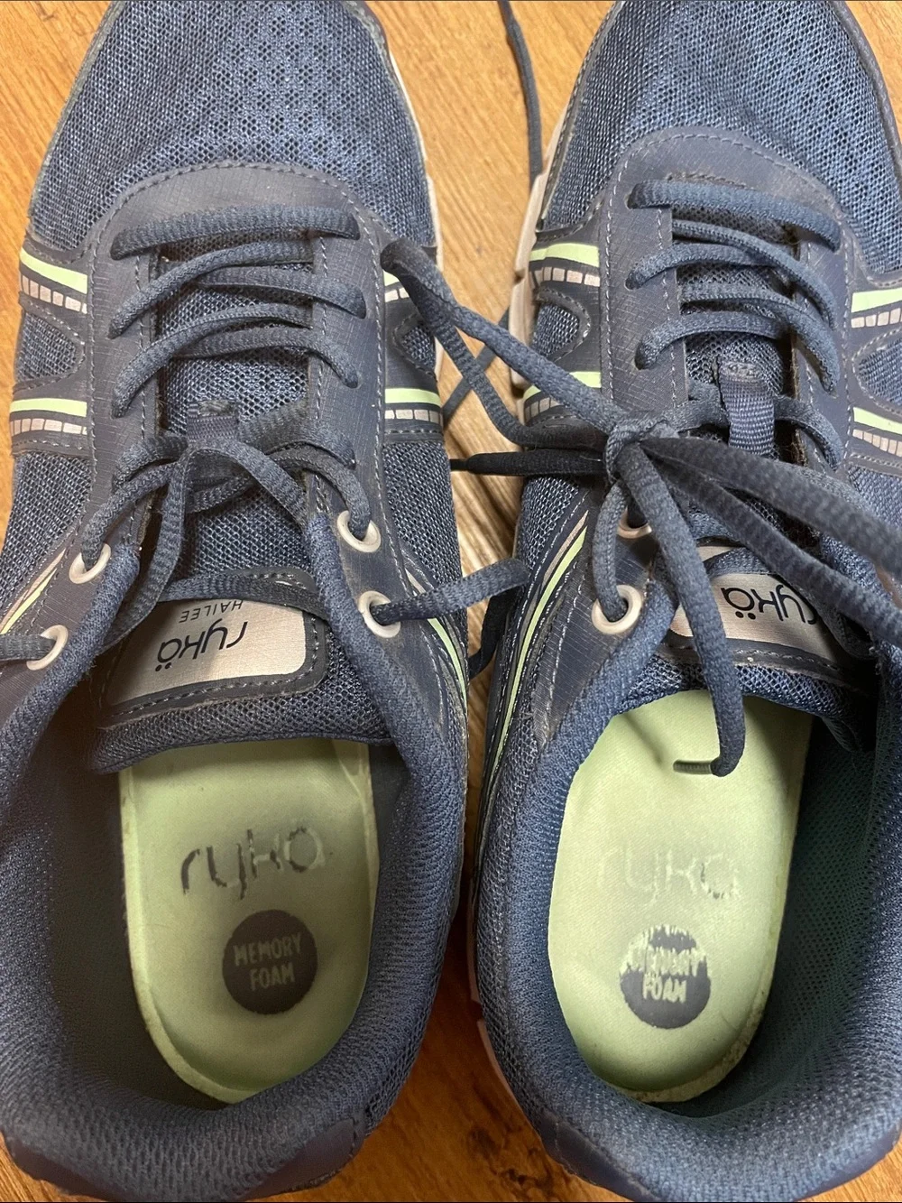 Ryka Women’s Hailee Memory Foam Walking Shoes Navy with Mint Green Accent